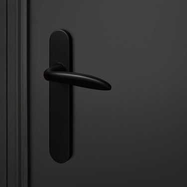 Benevento deurklink zwart met afgerond schild