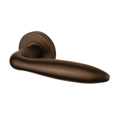 Pratona deurklink brons met rond rozet