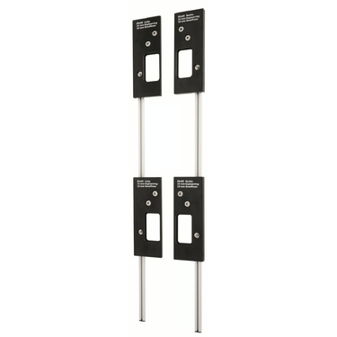 Universele freesmal set 89x89 mm voor scharnieren op aluminium koppelstangen op witte achtergrond