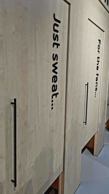 Staafgreep zwart - Boorafstand 576 mm